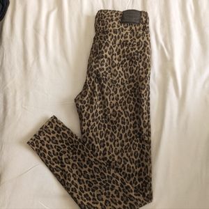 Women's Levi's Leopard 720